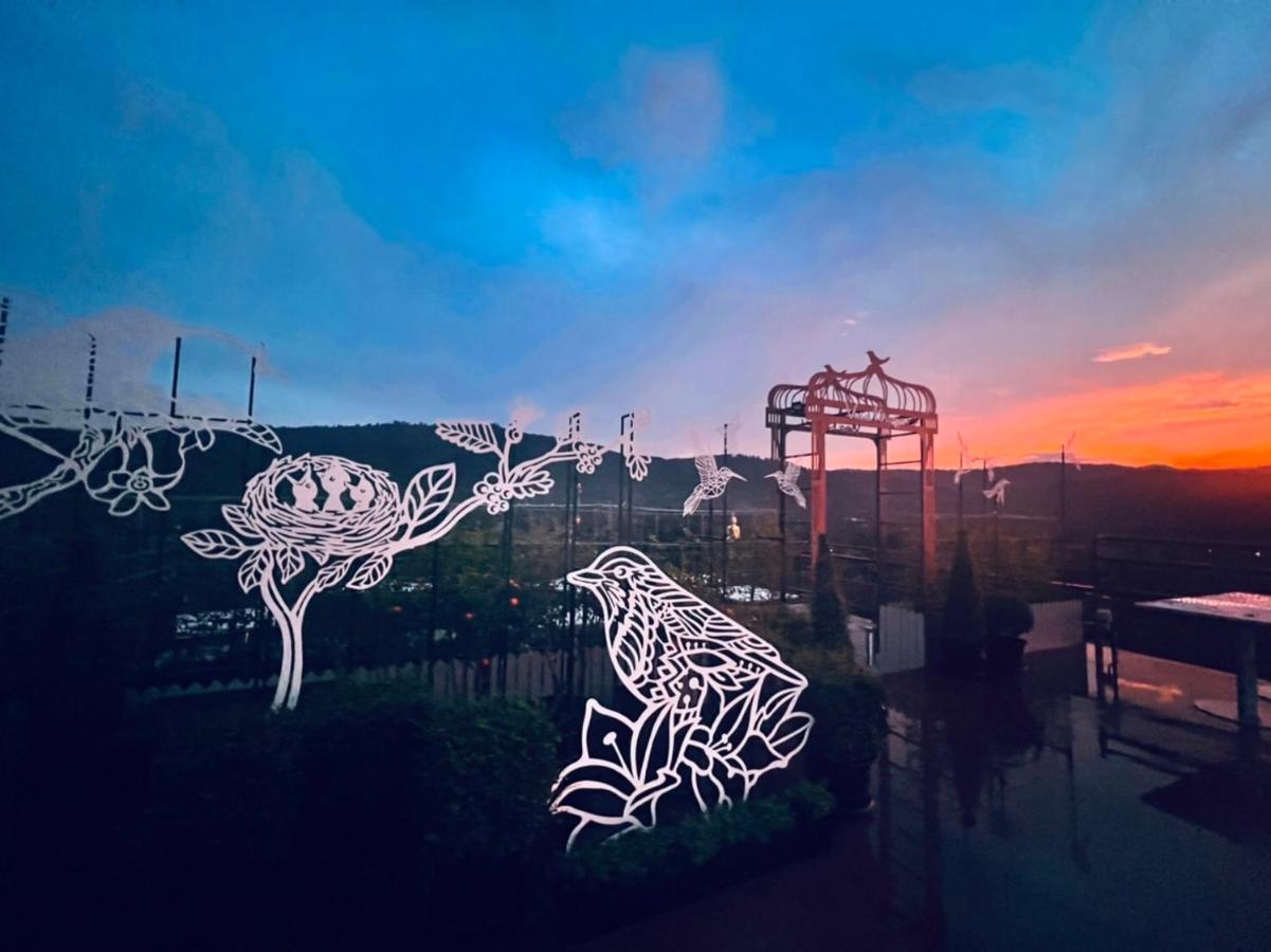 Отель Vivace Khaoyai Му-Си Экстерьер фото