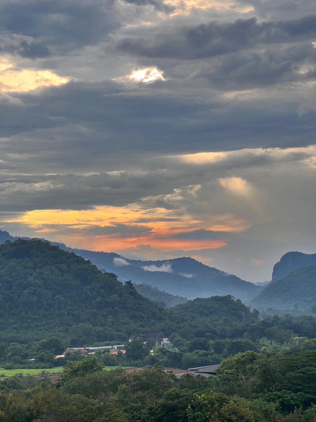 Отель Vivace Khaoyai Му-Си Экстерьер фото